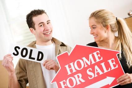 Real Estate Outlook: Pending Home Sales Rise